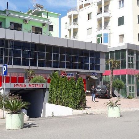 Hotel Europa Лежа Экстерьер фото