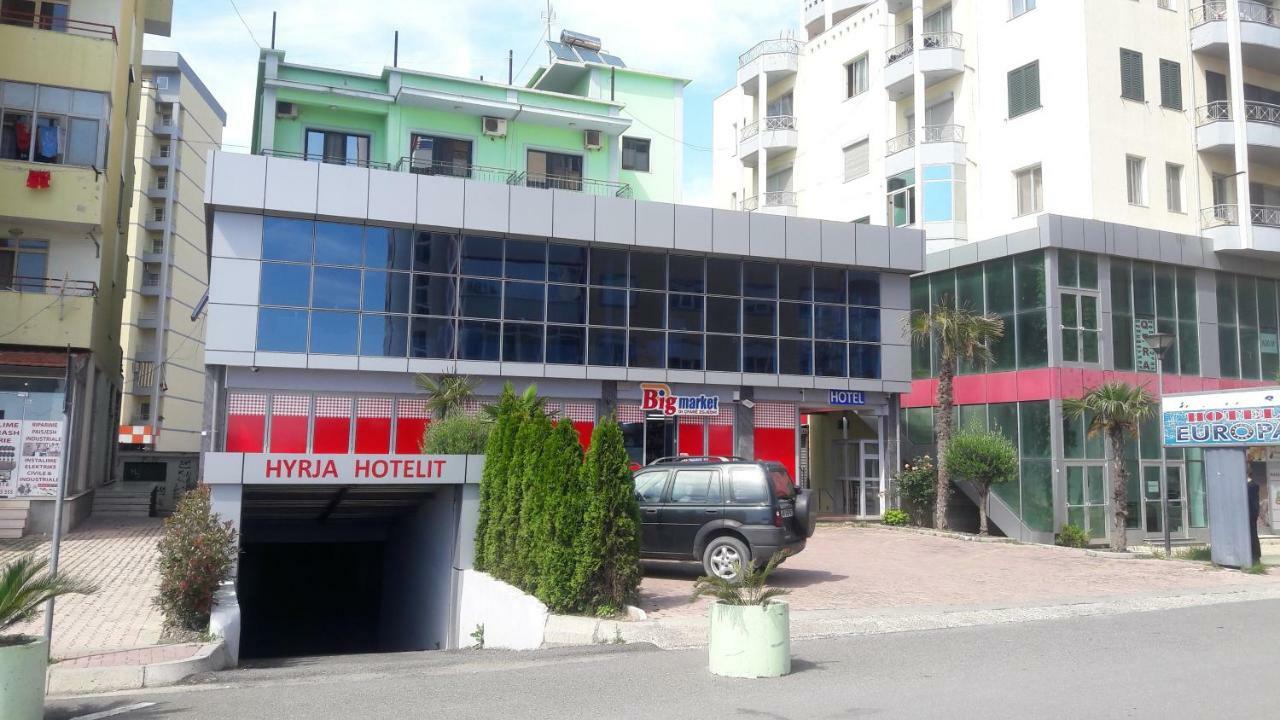 Hotel Europa Лежа Экстерьер фото